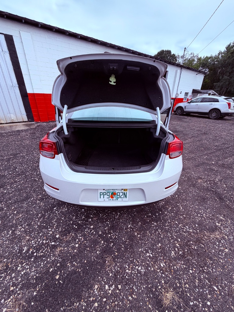 2015 Chevrolet Malibu 1LT - Photo 14
